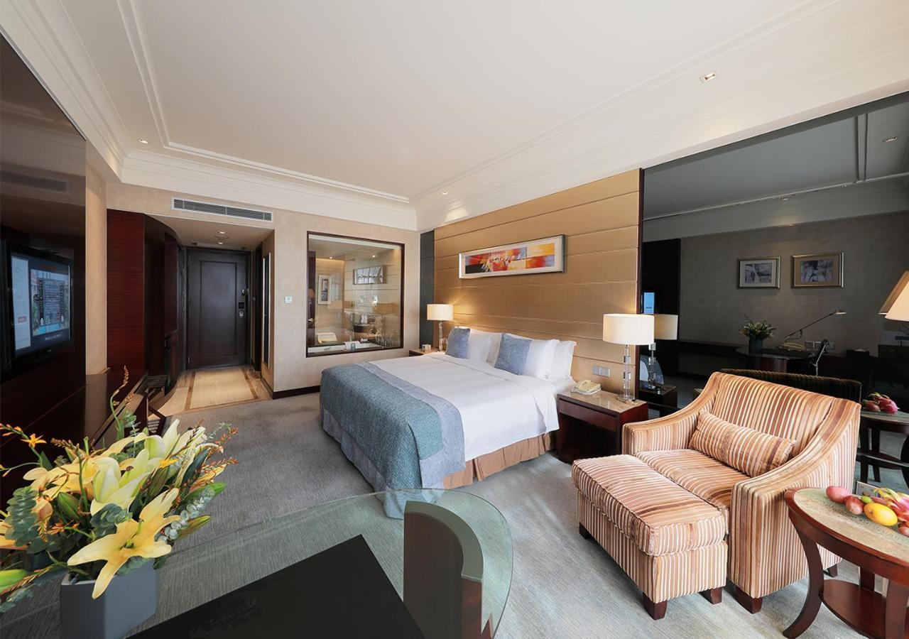 Howard Johnson Riverfront Plaza Fuzhou Fuzhou  Exterior foto